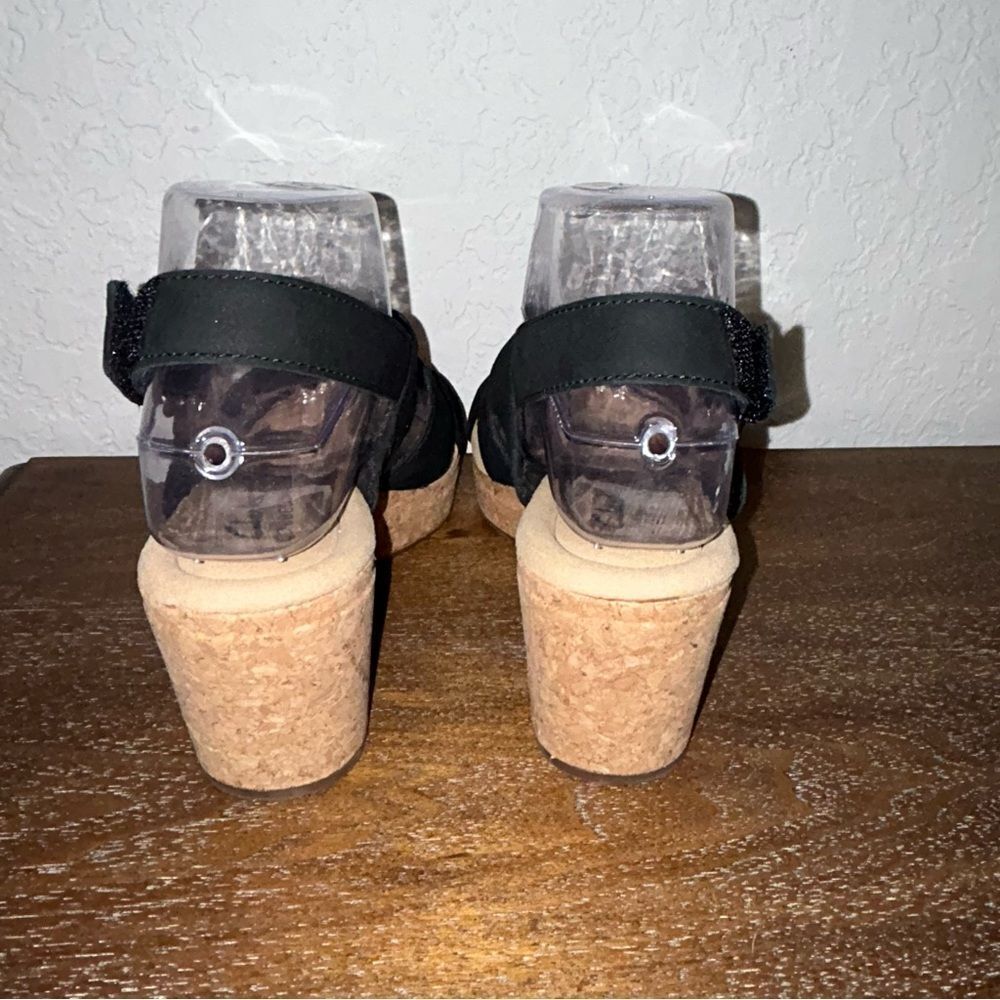 Clarks Collection Self-Attached Sling Back Cork Platform Wedge Sandal Shoes - Picture 6 of 10